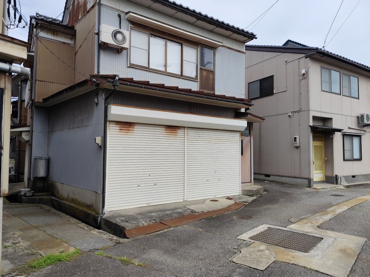 魚津市上口　中古住宅アップしました！